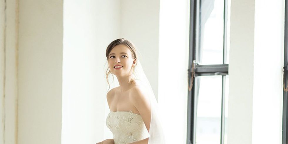 Gown, Wedding dress, Bride, Dress, Clothing, Photograph, Bridal clothing, Bridal party dress, Fashion model, Shoulder, 