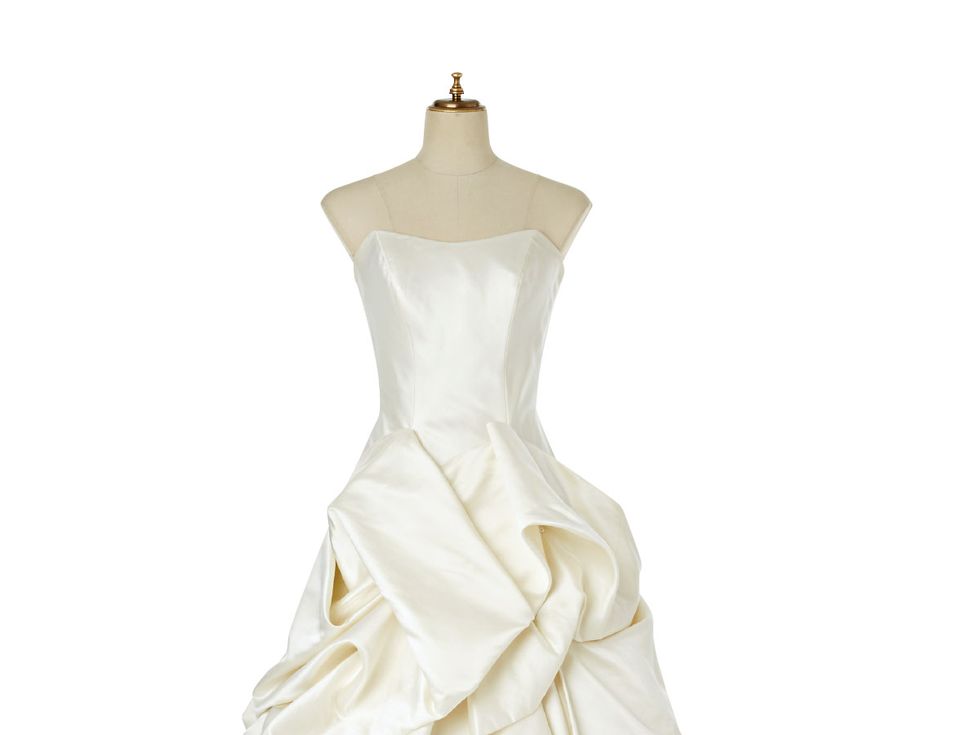 Dress, Textile, White, One-piece garment, Formal wear, Day dress, Fashion, Gown, Beige, Ivory, 