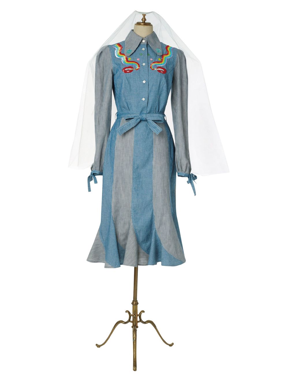 Clothing, Day dress, Blue, Outerwear, Dress, Turquoise, Sleeve, Costume, Coat, Costume design, 