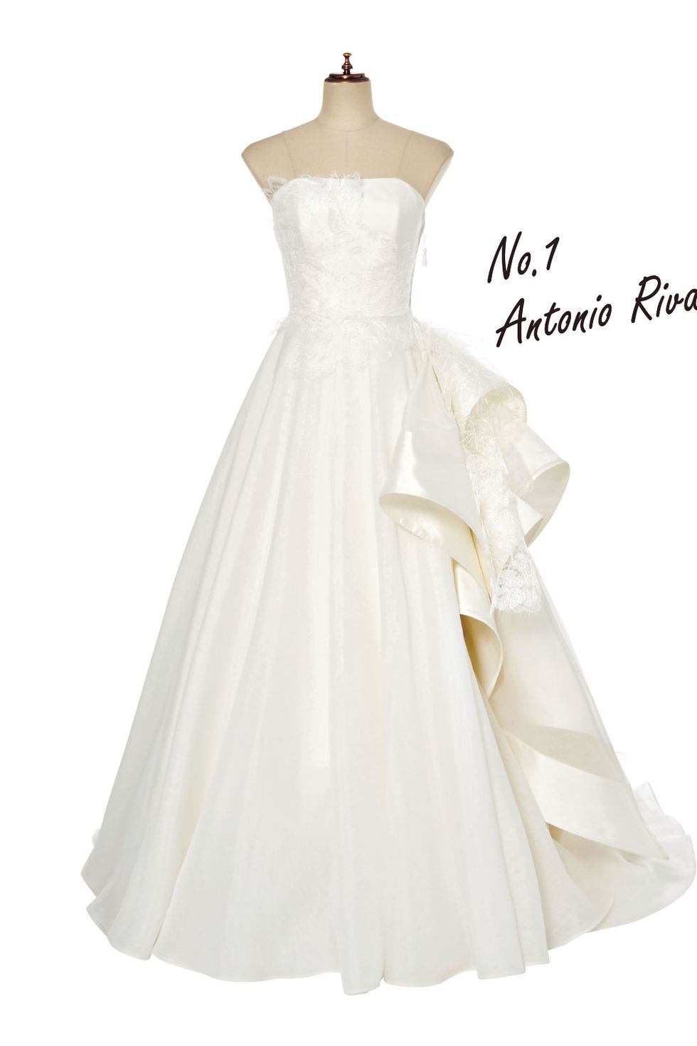 Clothing, Gown, Dress, Bridal party dress, Wedding dress, Strapless dress, Bridal clothing, A-line, Shoulder, Formal wear, 