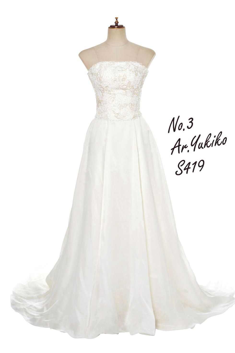 Gown, Clothing, Dress, Wedding dress, Bridal party dress, Shoulder, Bridal clothing, Strapless dress, A-line, Fashion model, 