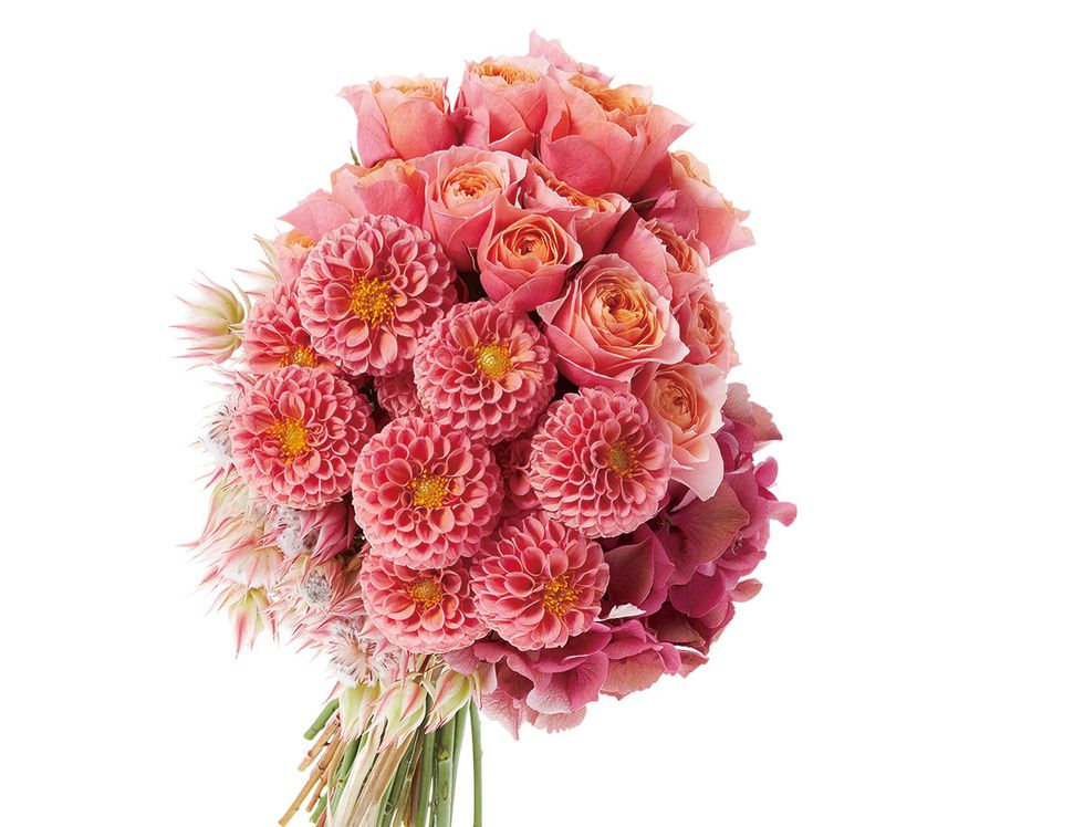 Flower, Bouquet, Cut flowers, Pink, Plant, Flowering plant, Chrysanths, Petal, Flower Arranging, Floral design, 