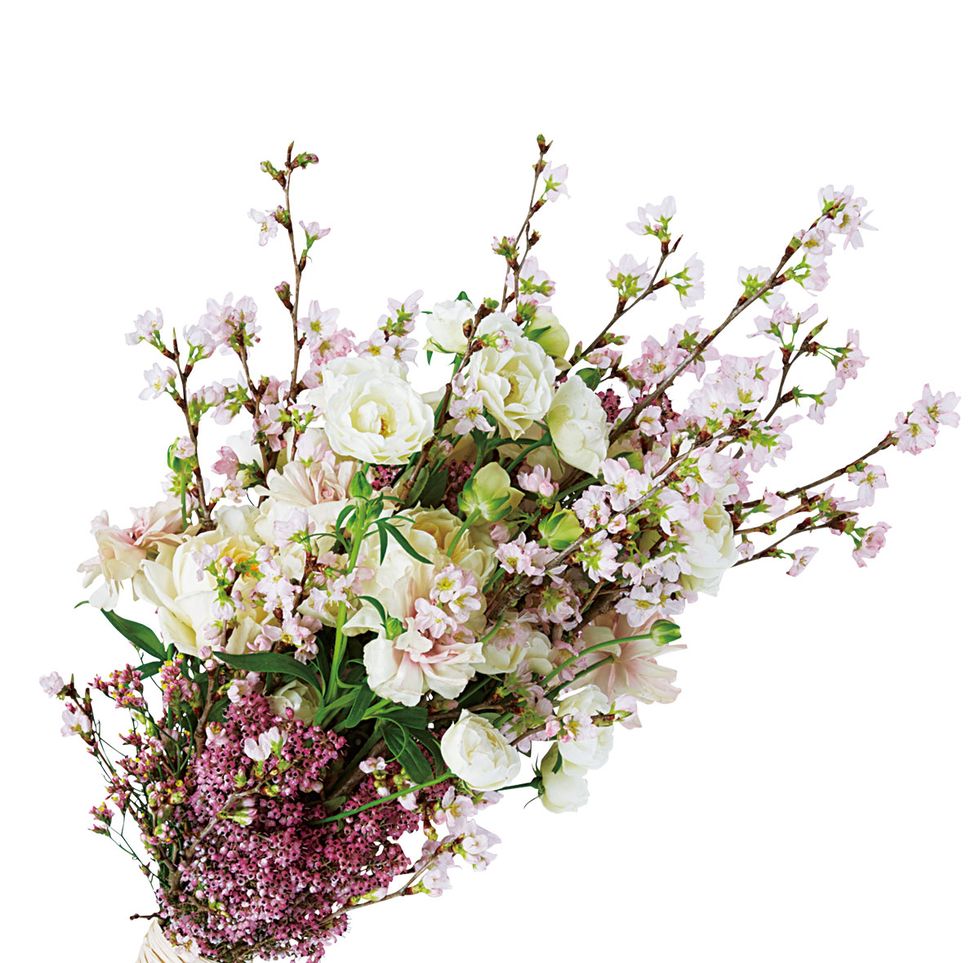 Flower, Cut flowers, Bouquet, Plant, Floristry, Flower Arranging, Lilac, Floral design, Spring, Branch, 