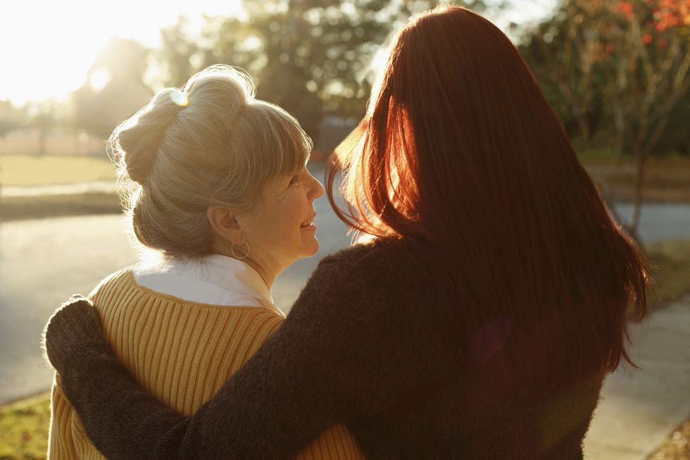 Photograph, Sweater, People in nature, Sunlight, Interaction, Romance, Beauty, Love, Brown hair, Red hair, 