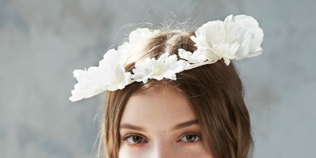 Clothing, Hairstyle, Skin, Shoulder, Textile, Photograph, White, Hair accessory, Headpiece, Petal, 