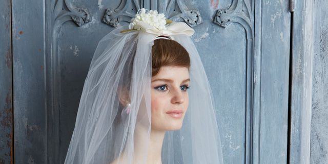 Clothing, Bridal veil, Bridal clothing, Veil, Sleeve, Shoulder, Dress, Bridal accessory, Photograph, Joint, 