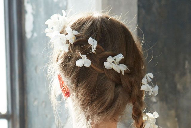 Clothing, Brown, Hairstyle, Skin, Shoulder, Bridal accessory, Hair accessory, Joint, Style, Headpiece, 