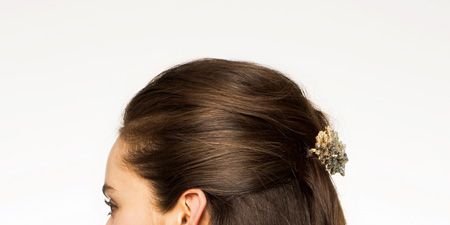 Clothing, Ear, Brown, Hairstyle, Sleeve, Skin, Forehead, Shoulder, Style, Hair accessory, 