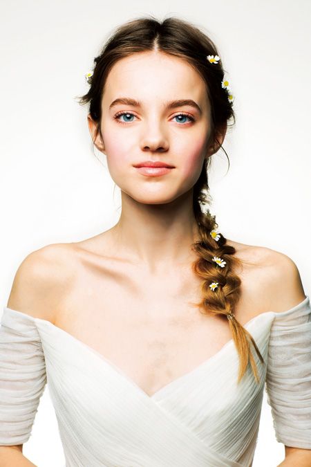 Clothing, Ear, Hairstyle, Skin, Shoulder, Eyebrow, Joint, Dress, Wedding dress, Style, 