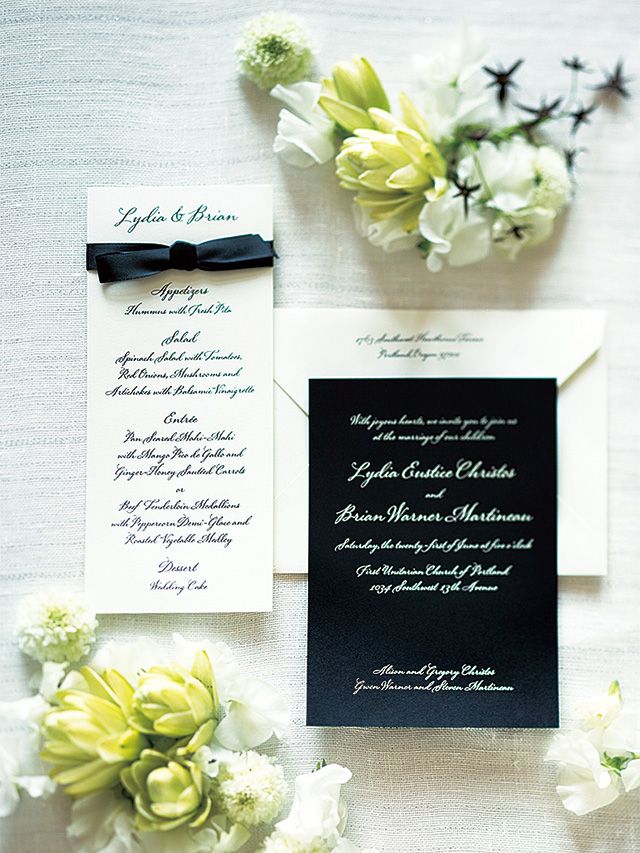 Petal, Text, Bouquet, Wedding invitation, Cut flowers, Flower Arranging, Floristry, Flowering plant, Floral design, Invitation, 