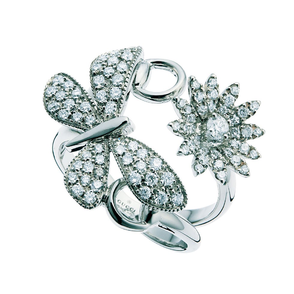 Fashion accessory, Diamond, Brooch, Jewellery, Leaf, Plant, Platinum, 