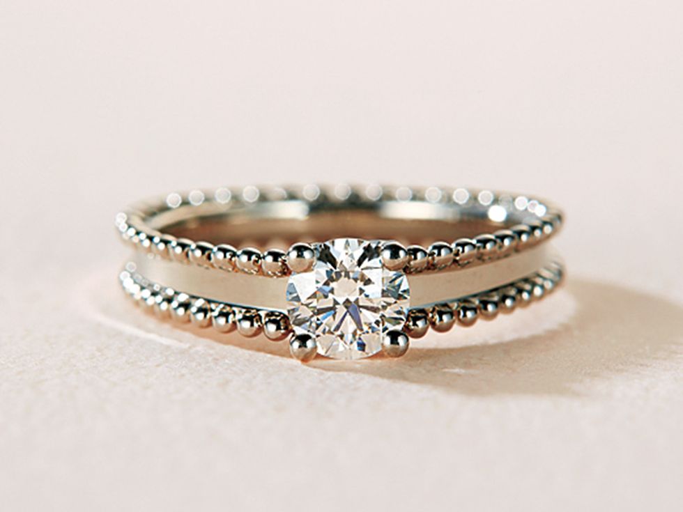 Jewellery, Fashion accessory, Ring, Engagement ring, Body jewelry, Pre-engagement ring, Wedding ring, Wedding ceremony supply, Diamond, Gemstone, 