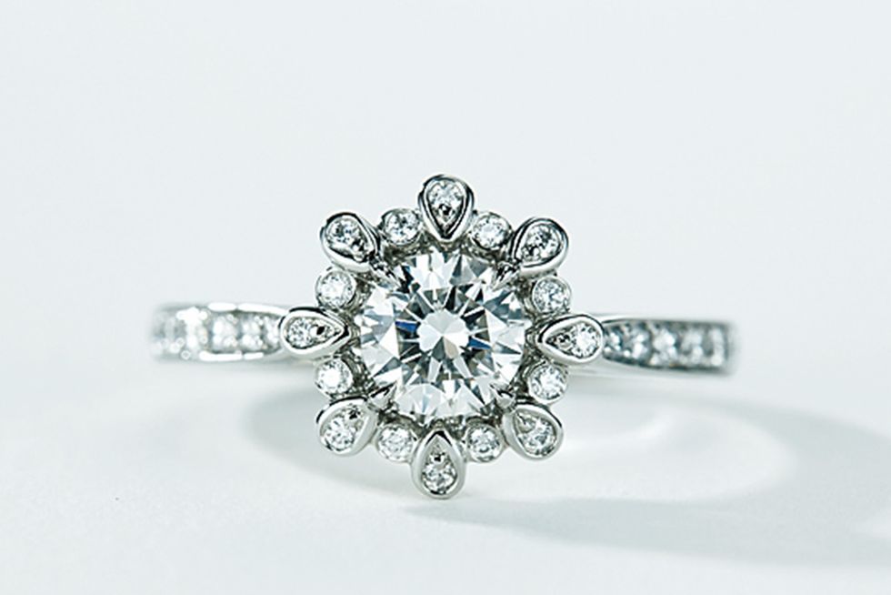 Jewellery, Fashion accessory, Diamond, Body jewelry, Gemstone, Engagement ring, Platinum, Ring, Metal, Silver, 