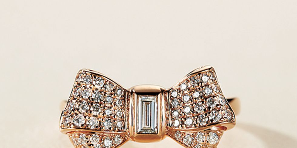 Fashion accessory, Jewellery, Diamond, Ring, Engagement ring, Body jewelry, Gemstone, Platinum, Wedding ring, Font, 