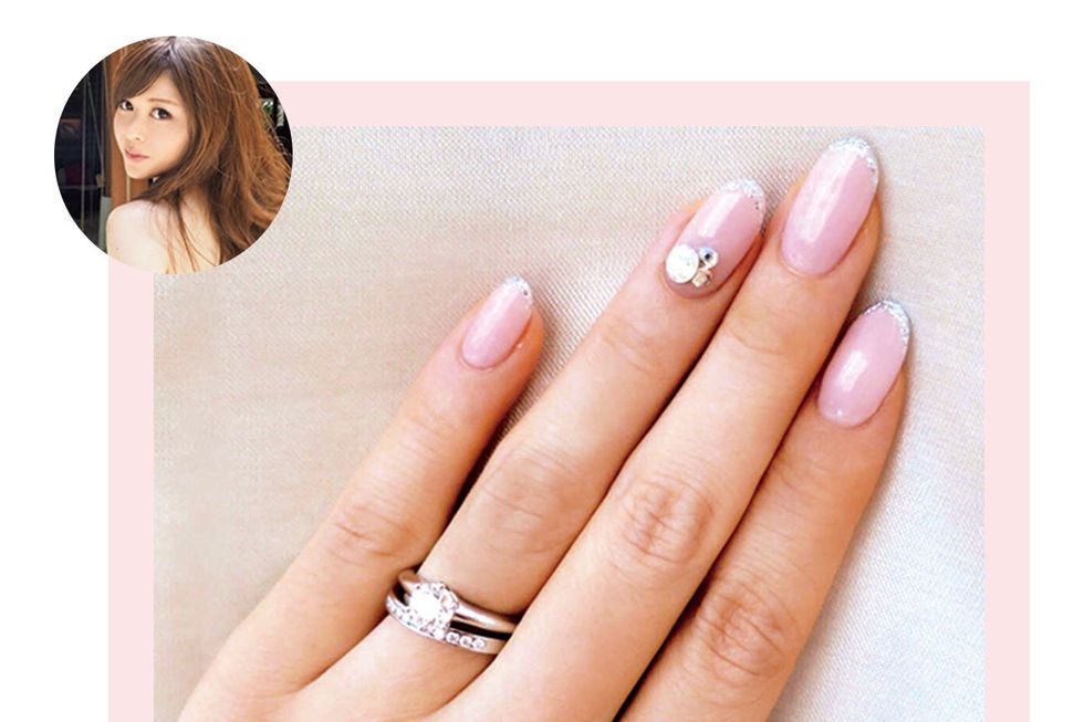 Finger, Ring, Nail, Engagement ring, Manicure, Hand, Jewellery, Fashion accessory, Nail care, Diamond, 