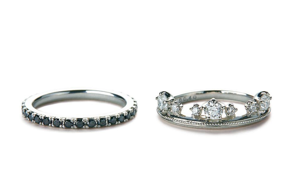 Jewellery, Fashion accessory, Platinum, Ring, Metal, Diamond, Silver, Body jewelry, Engagement ring, Gemstone, 