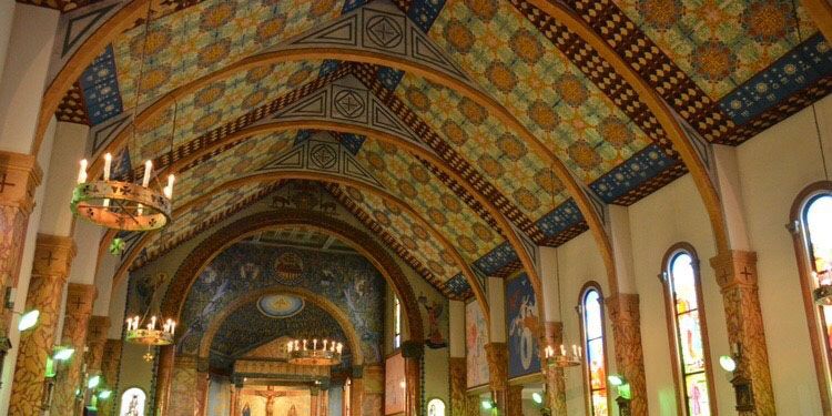 Interior design, Church, Glass, Hall, Ceiling, Chapel, Religious institute, Place of worship, Holy places, Aisle, 
