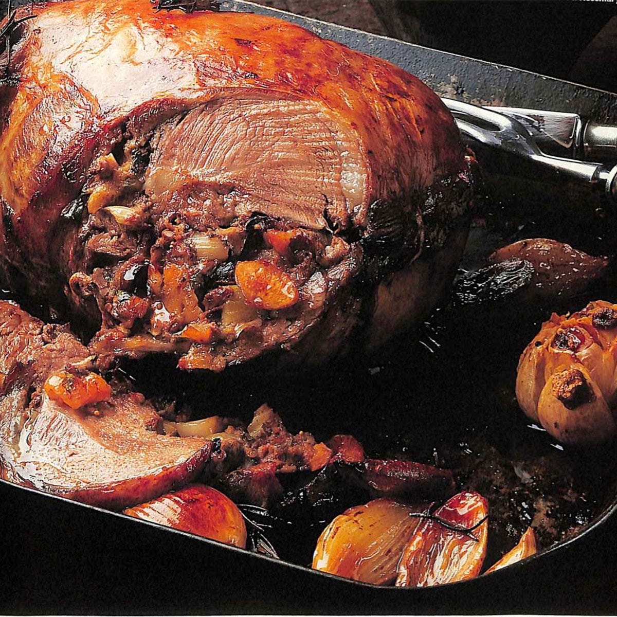 Boned shoulder of lamb with garlic and rosemary - lamb recipe
