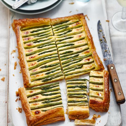 asparagus and hollandaise tart