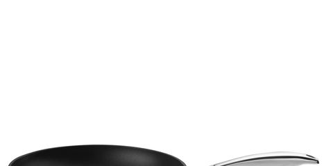 Serveware, Dishware, Kitchen utensil, Black, Black-and-white, Still life photography, Monochrome photography, Circle, Sauté pan, Cookware and bakeware, 