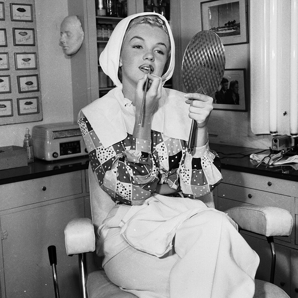 15 Utterly Brilliant Vintage Beauty Hacks