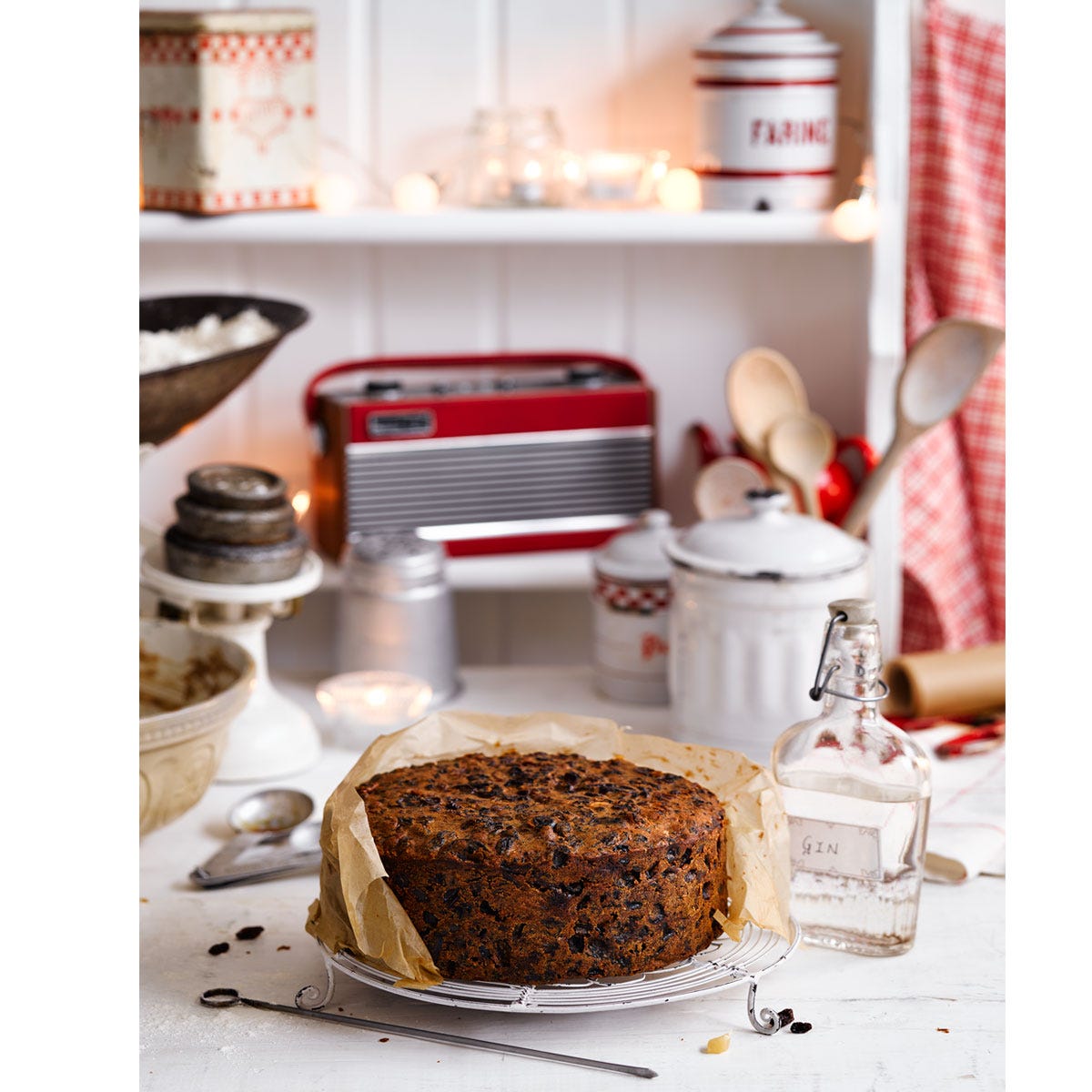 Gin and tea Christmas cake