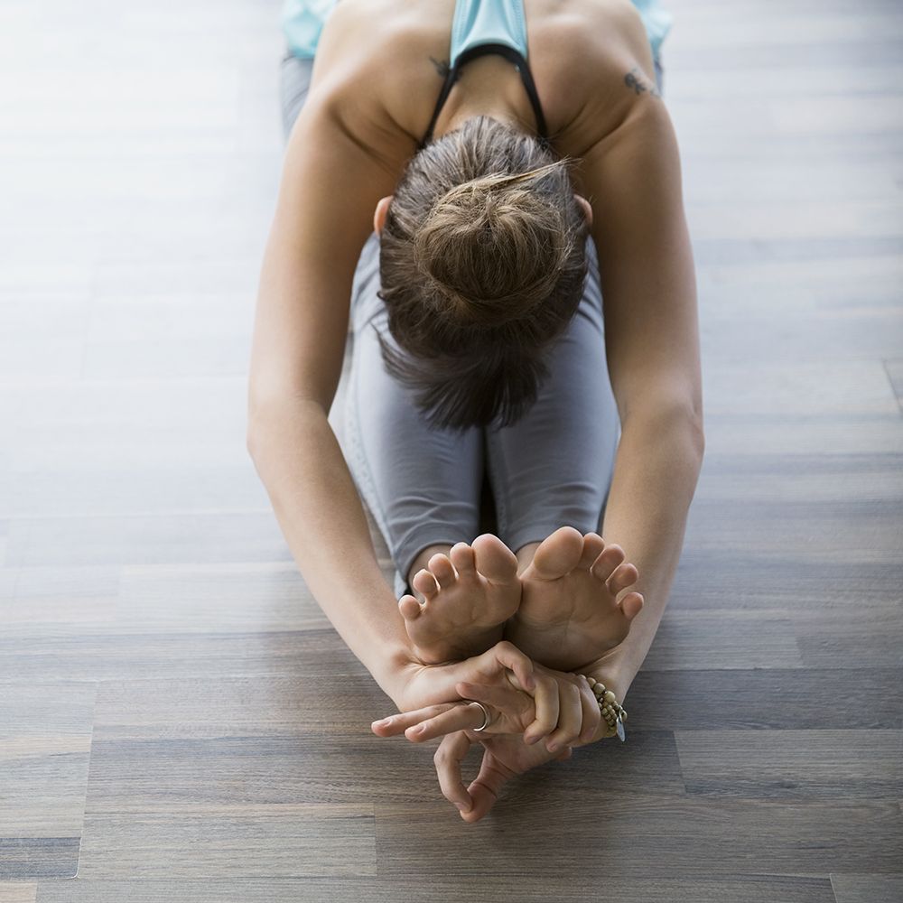 4 Easy Stretches To Speed Up Digestion