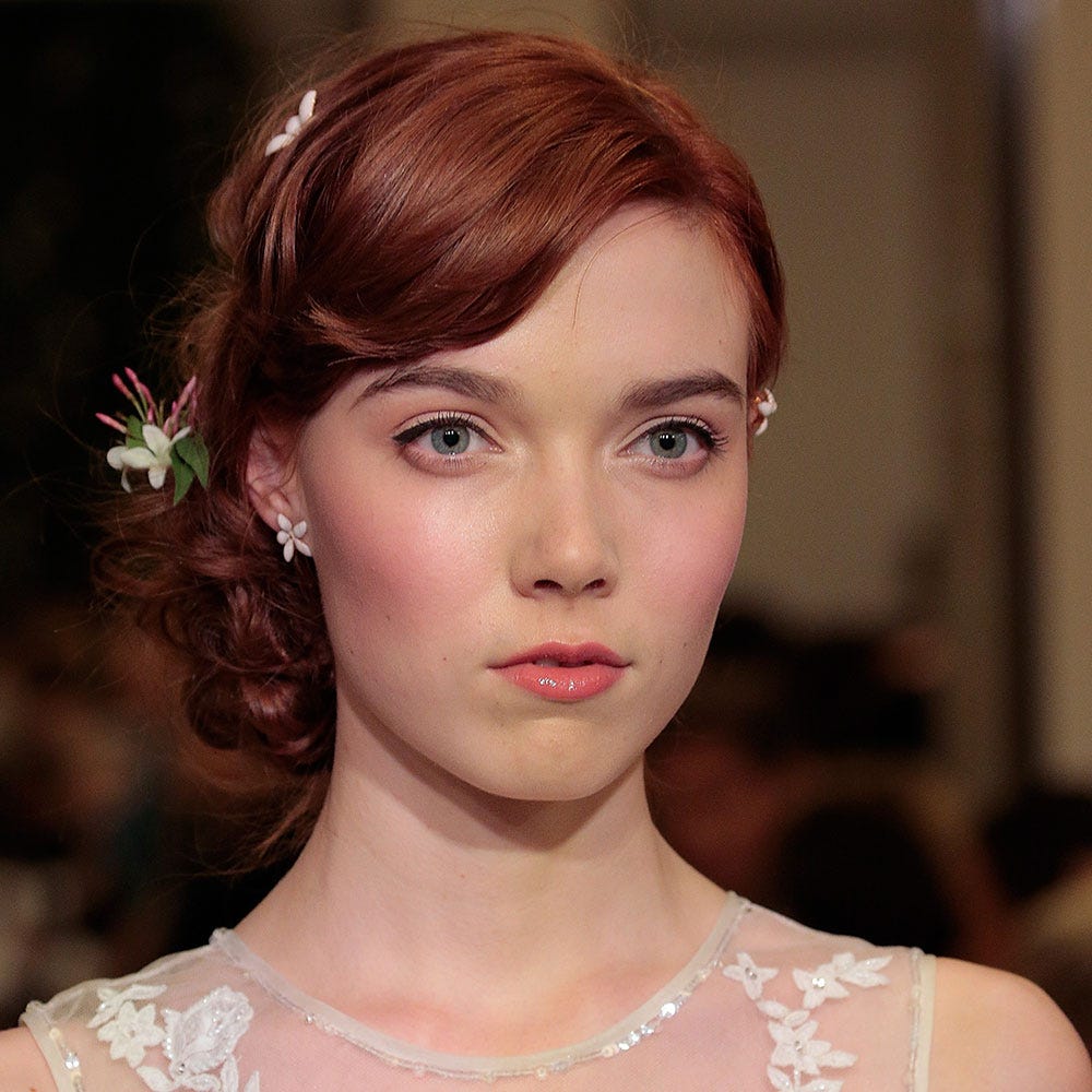 9 Wedding Makeup Tips Every Bride Should Know