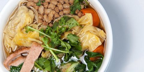 Food, Cuisine, Soup, Ingredient, Produce, Leaf vegetable, Bowl, Dish, Nabemono, Recipe, 