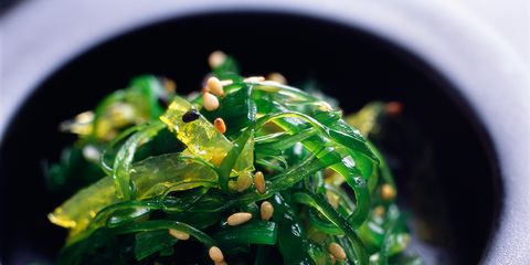 Leaf, Ingredient, Cuisine, Bowl, Herb, Annual plant, Wakame, 