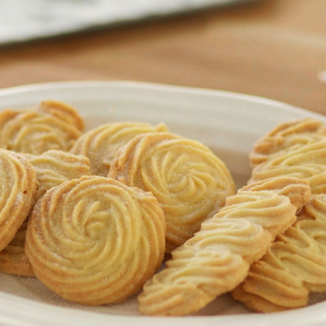 Viennese whirl biscuits
