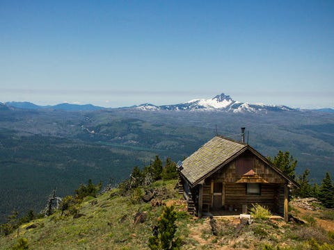 16 Picture Perfect Cabins And Holiday Homes