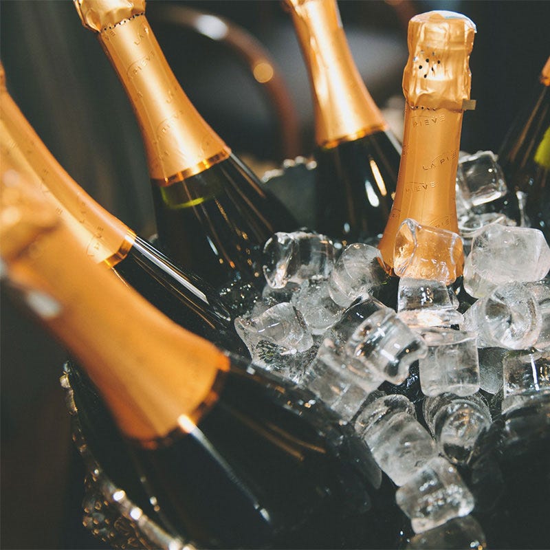 Prosecco Tops Champagne As The Most Popular Drink In The New Year