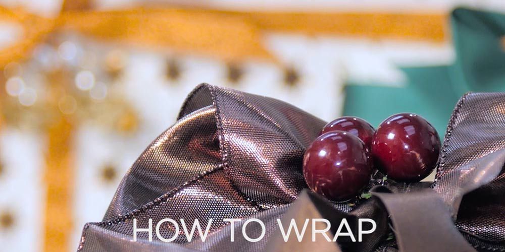 How to wrap presents: How to gift wrap a cylinder shape