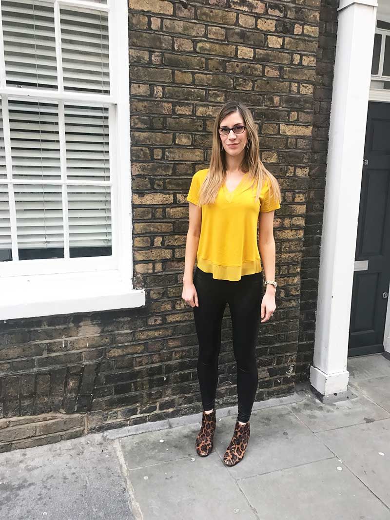 yellow shirt and jeans outfit