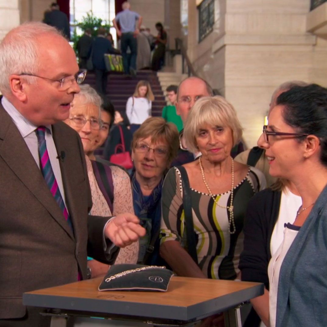 This Antiques Roadshow Guest Was Shocked To Discover Her Family ...