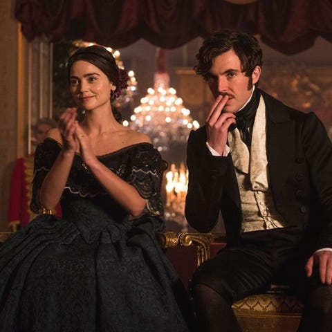 Victoria creator speaks about postnatal depression in season 2 - Daisy ...