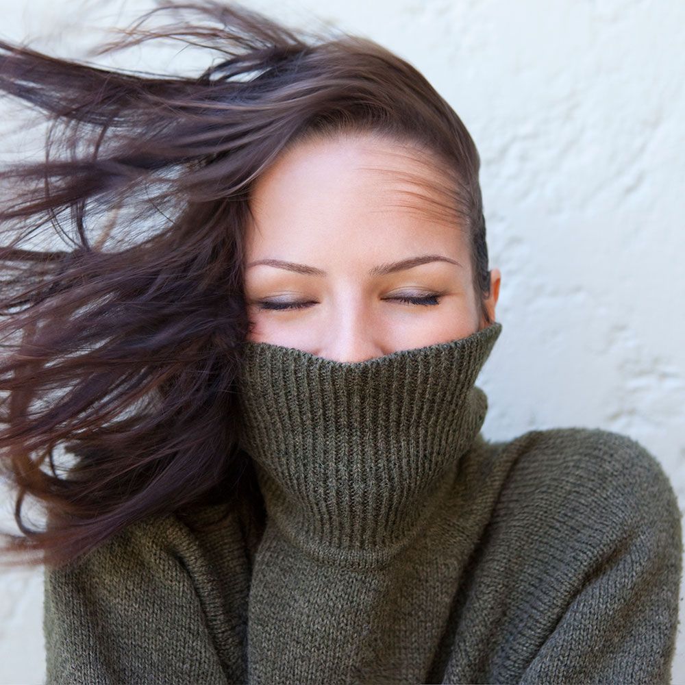 Haircare tips for winter - How to change your hair care in winter