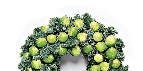 Green, Wreath, Christmas decoration, Plant, Grass, Tree, Fashion accessory, Pine family, Bead, Pine, 