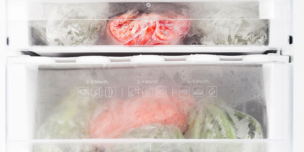 Тип разморозки морозильной камеры defrost. Разморозка клеток. Разморозил холодильник а там. Размораживание холодильника феном картинки. Как разморозить морозилку атланта