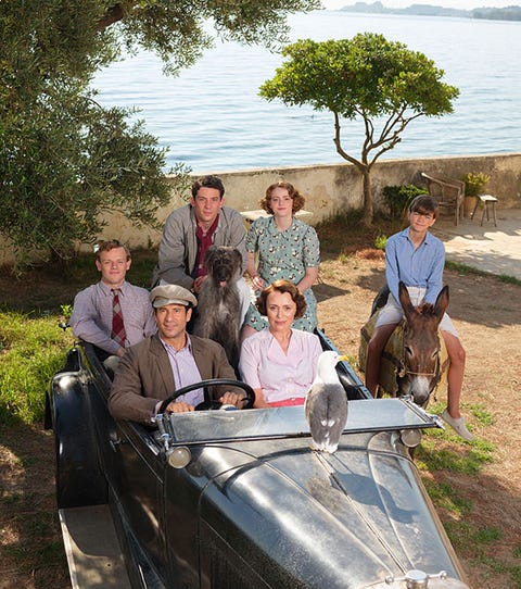 The Durrells Season 3 On Itv Plot Cast Air Date And Spoilers Based upon gerald durrell's classic trilogy of corfu memoirs , the 1930s family period drama launched in 2016 and it was announced last summer season 4 begins in the uk this sunday at 8pm on itv. the durrells season 3 on itv plot