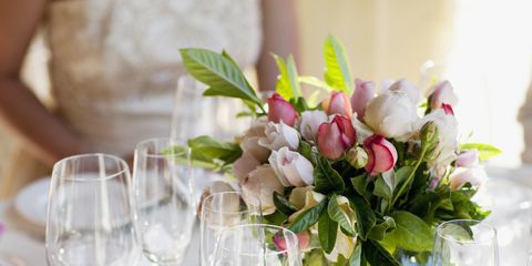 Flower, Centrepiece, Champagne stemware, Bouquet, Pink, Plant, Wine glass, Stemware, Glass, Cut flowers, 