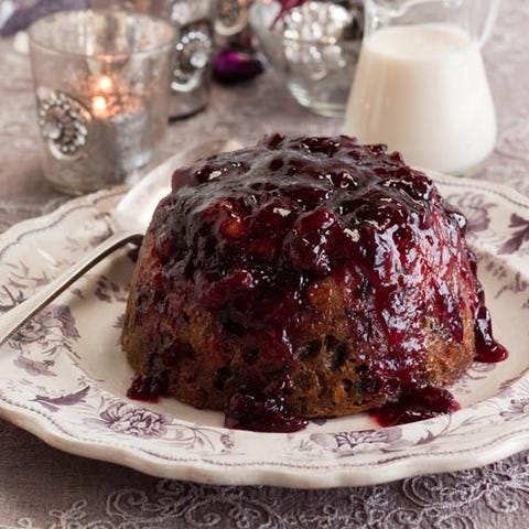 Why do we put money in Christmas pudding? - Christmas traditions explained