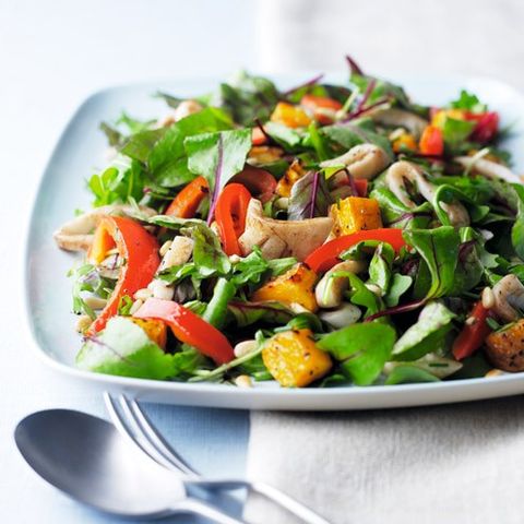 Dish, Food, Garden salad, Salad, Cuisine, Vegetable, Ingredient, Spinach salad, Leaf vegetable, Produce, 