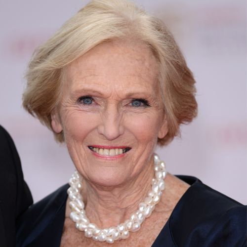 mary berry necklace pearl