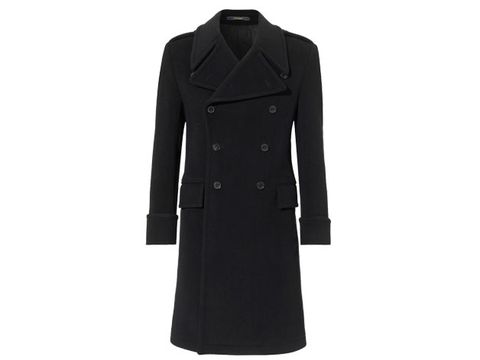 How to wear a greatcoat