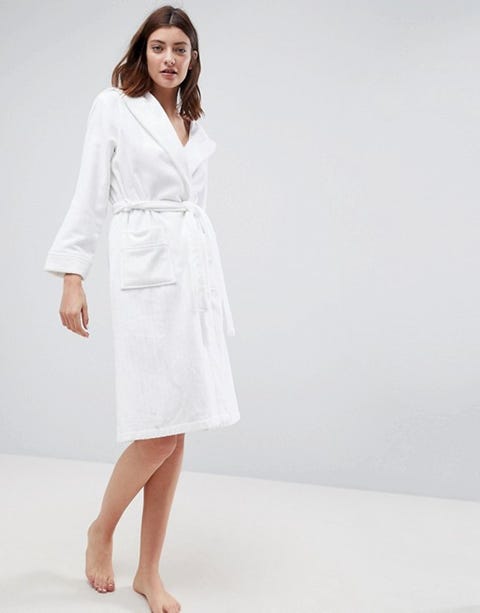 Clothing, White, Robe, Nightwear, Fashion model, Dress, Fashion, Gown, Formal wear, Neck, 