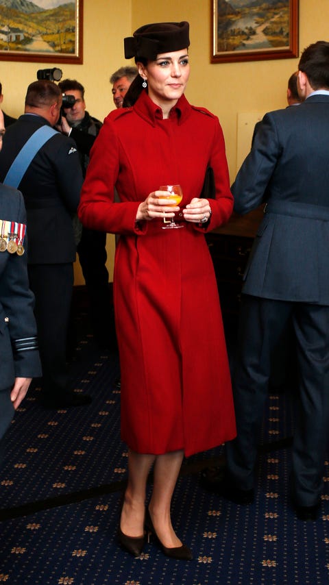 duchess_of_cambridge-kate_middleton-red_coat-redonline.co.uk.jpg