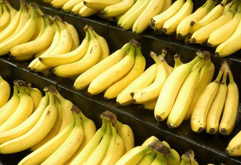 Whole food, Yellow, Vegan nutrition, Natural foods, Local food, Food, Fruit, Public space, Banana family, Cooking plantain, 