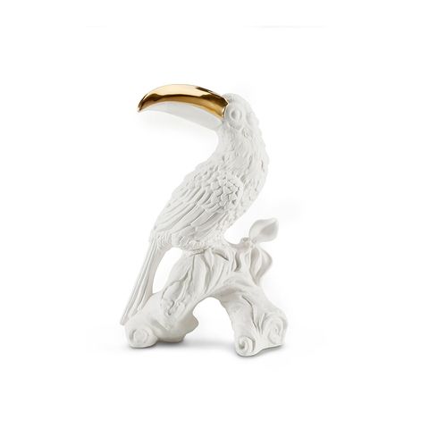 Bird, Beak, Animal figure, Wing, Silver, Sculpture, Falconiformes, Figurine, Natural material, Feather, 